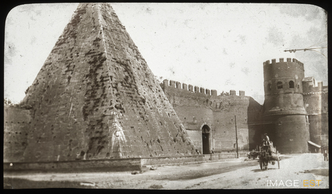 Pyramide de Cestius (Rome)